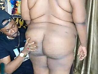 Just playing with a massive ssbbw ass for promo fun 🍑