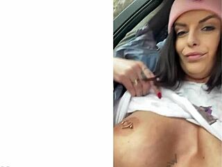 Repeat after me: thank you goddess for letting me worship your divine feet! 🙇‍♂️😘