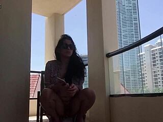 dancing ladyboy in the balcony