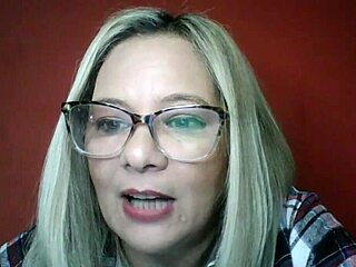 maria my first prostitute i sucked the bricklayer 😏