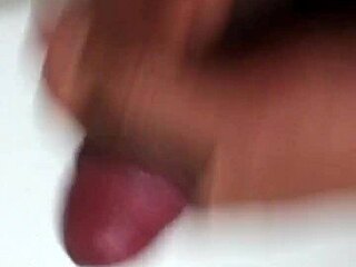 this group fucking by hand is so hot