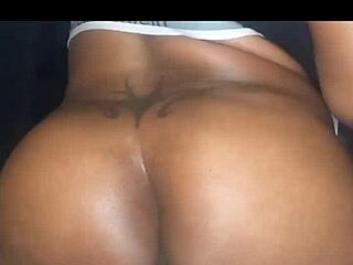 milf using dildo on her big ass