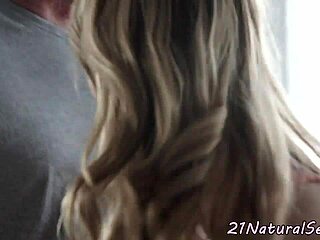 口交宝贝在女上位被猛干