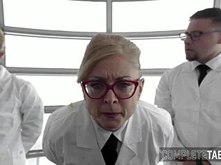 taboo teen 18+ gets cum facial 😱