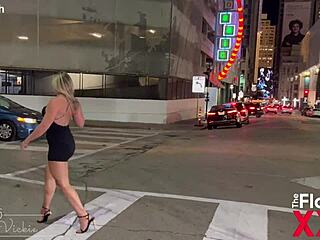 hot wife sweet vickie sayin cucks jus watch me get pounded