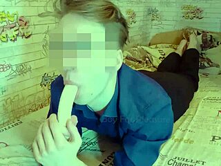 Guide on How to Suck Banana Like a Deepthroat Blowjob