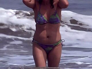 The Beach Excites Me So Much I Fuck Strangers Every Time.