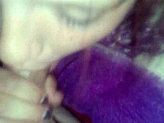 i love when he cums in my mouth, it's so hot and messy