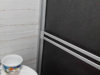 spying on my stepsister's big ass in the shower 😏