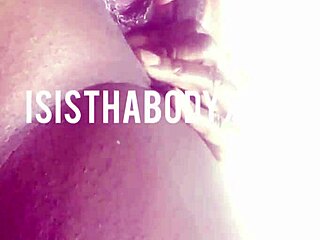 Ebony Babe With Big Tits And Juicy Ass Makes Her Pussy Squirt