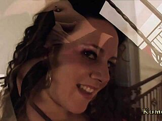 Kumalott, гледай тази мадама с голям задник как туърква на моя BBC!