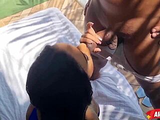 Luana Aguiar mi platí práci svou těsnou prdelkou a vlhkou kundičkou