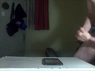 cassidyboo jerks hard for cum on face