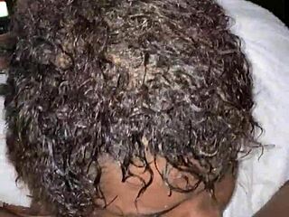 Klarar du se hennes mun knullas hårt och djupt?