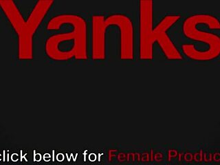 Mandi seksi Raven Snow: Yank madu sampe klimaks?