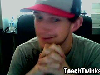 Gay guys passionately blowjob and cumshot while recording.