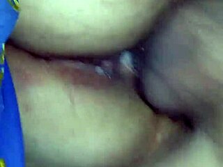 con mi esposa en casa