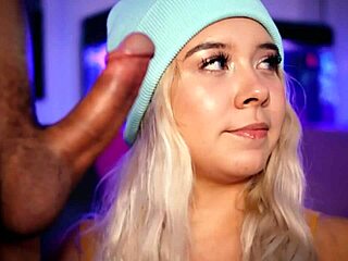 college girl sucks boyfriend cock online