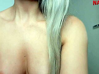 Ik heb pijn, laat verpleegster Nay voor je zorgen met haar grote Braziliaanse tieten en poes!