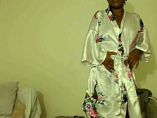 video 25 with erotic ebony black content.