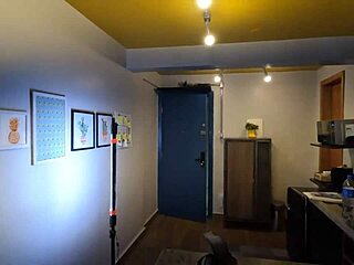 Behind The Scenes Anal With Blonde Slut