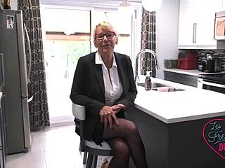 bianca, the curvy quebec milf, is pure heat