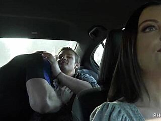 Sovereign Syre带两个双性恋猛男骑乘狂欢