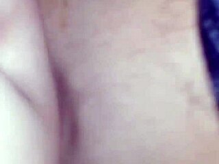 Трахаю тугую классную попку в диком сексе, каждый толчок на месте!