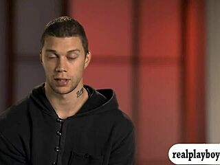 Sexy women get wild in hot foursome inside jail cell