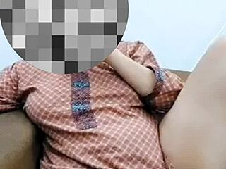 anu’s indian webcam show with big backside and breasts for her client’s private video call service.