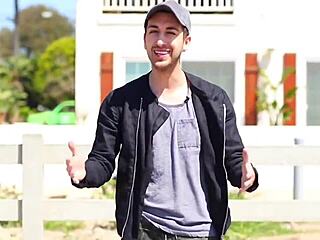 Amerikan öpüşme oyunu vahşi yatak odası sikişine dönüyor