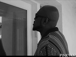 Mariza Rabbit takes on Lex Steele with huge assets