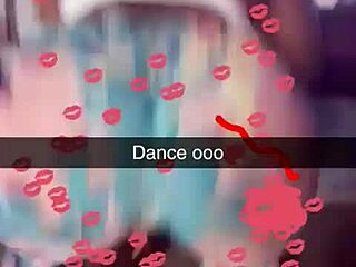 Större ebony röv utforskas