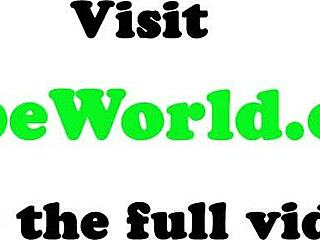 ぽっかり美女、この硬いチンポをアナル奥まで乗ってみる？