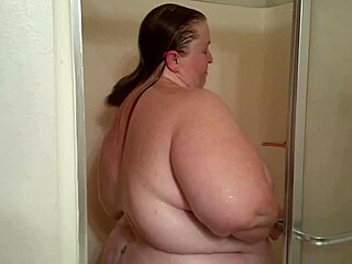 Shower time, kitania k wildfire shows her big tits.