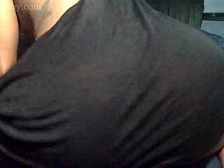 i think that pussy looks so tasty in that thong