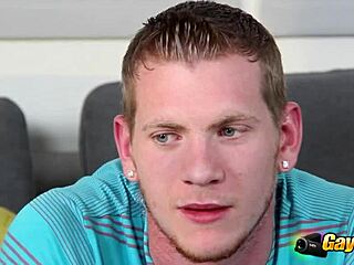 Hot jock spreads his ass and rides the agent's cock during the casting interview.