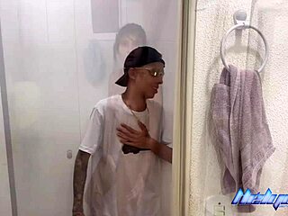 Primo Catches Prima in Shower, Ends Up Giving Hard Latina Action!