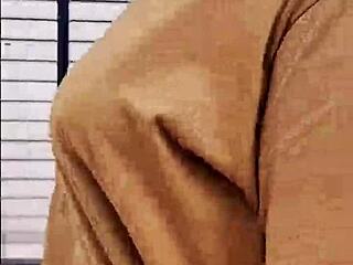 have you seen the sexiest walking ever on the street braless today?