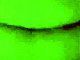 Hei, haluutko nähdä mun paukuttavan täyteläistä BBW-pilluani kovaa kotona