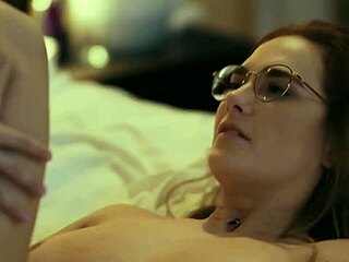 hey siri dahl, ready for a wild threesome in 4k?