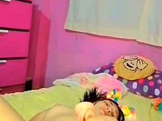 Beautiful Babe Loves Sucking Cock In Amateur Scene.