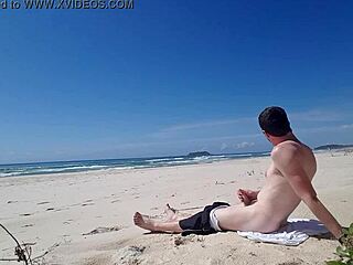 I jerk off on the beach, it's so exciting, ahh