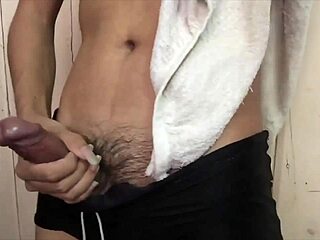 Watch This Exciting Asian Gay Webcam Show!