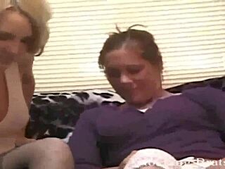 watch me slowly slide on my stockings 😍