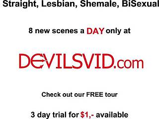 Ta drobna blond niania spróbowała analu z szefem po raz pierwszy