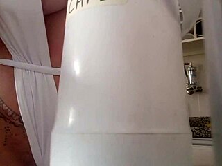 Tiffany Montavani Gets Wild in Bathtub with Big Clit Play