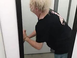 Shellyseth And Smarien75 Fuck In Walmart Dressing Room