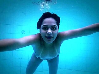 Young guy fucks mature woman's ass hard