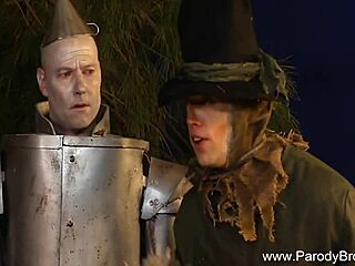 PARODY SEX FOR THE HOLIDAYS WITH CUMSHOTS!